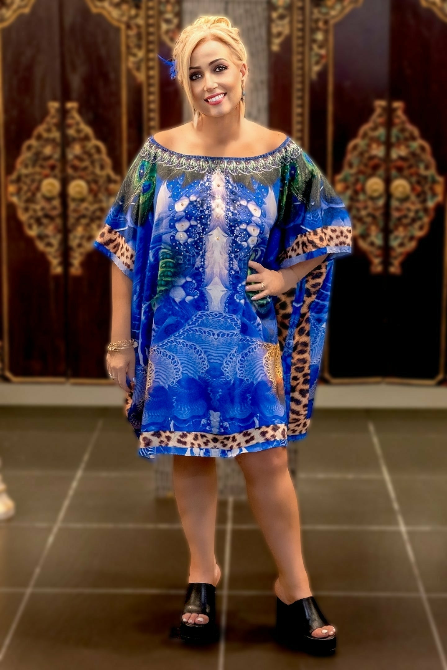 FIRST EDITION COLLECTION - Short Kaftan / Top in Box henleycollections